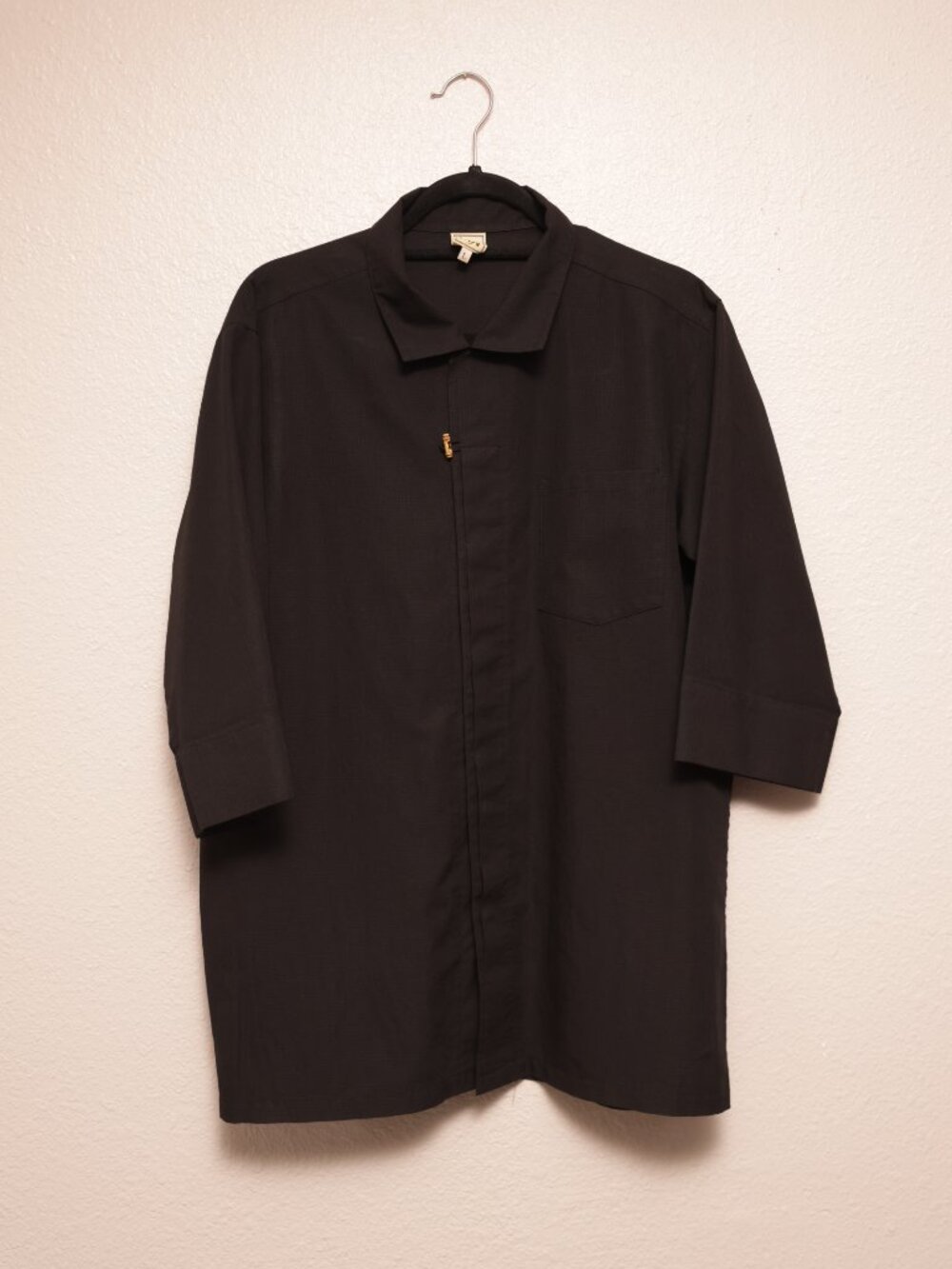 Japanese 3/4 Sleeve Shirt (L)